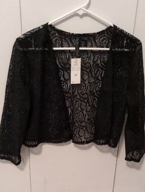Allie & Rob Black Lace Knit Shrug